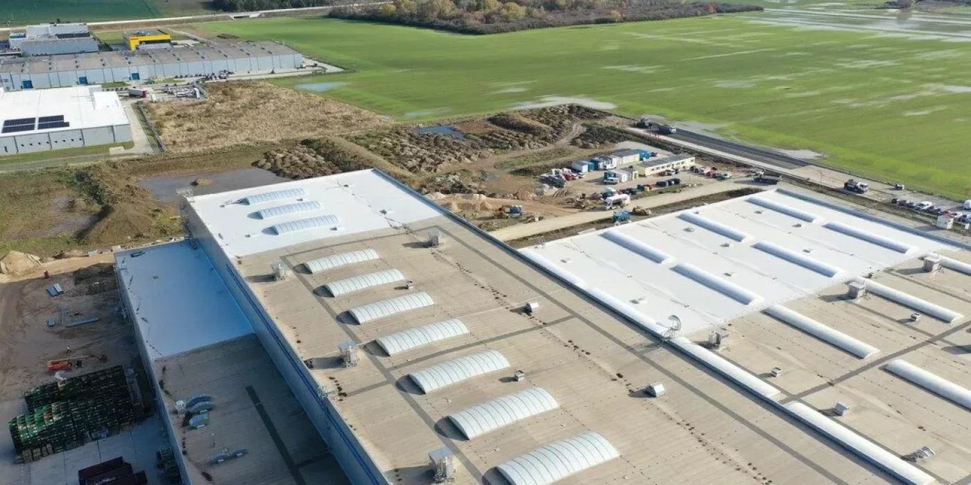 manufacturing facility expansion nitra slovakia exterior